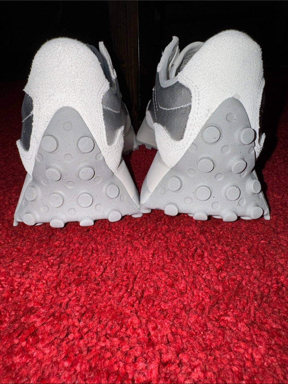 NEW BALANCE 327 ~ “SILVER METALLIC SEA SALT” - Picture 10 of 13